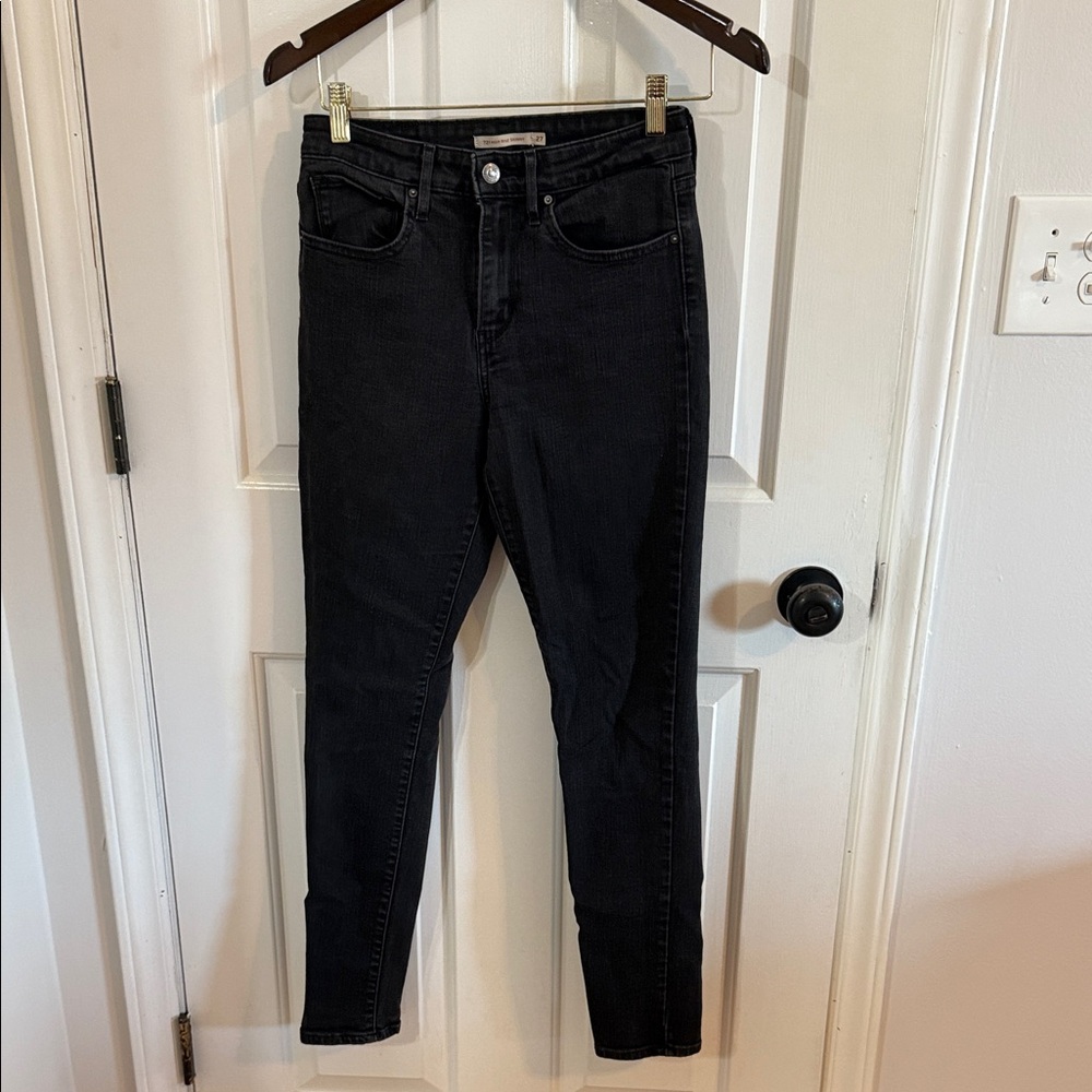 Levi's Women's Skinny Jeans in Black